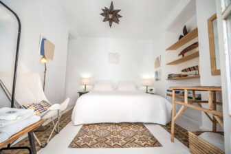 Tarifabeachhouses-Casa-El-Frances-Historic-Old-Town-Tarifa-14