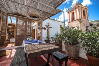 Tarifabeachhouses-Casa-El-Frances-Historic-Old-Town-Tarifa-22