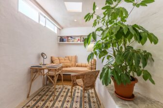 Tarifabeachhouses-Casa-El-Frances-Historic-Old-Town-Tarifa-32