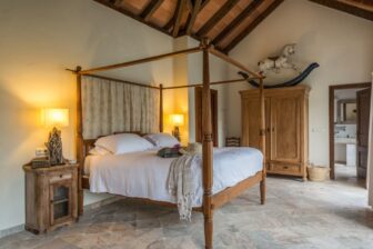 Tarifabeachhouses-Honeymoon-Suite-In-Andalusian-Farmhouse-Tarifa-03