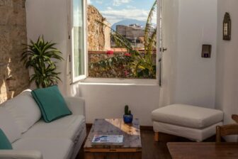 Tarifabeachhouses-La-Muralla-Historic-Old-Town-Tarifa-16