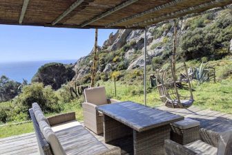 Tarifabeachhouses-property--Wallpaper-House-La-Peña-Tarifa-13